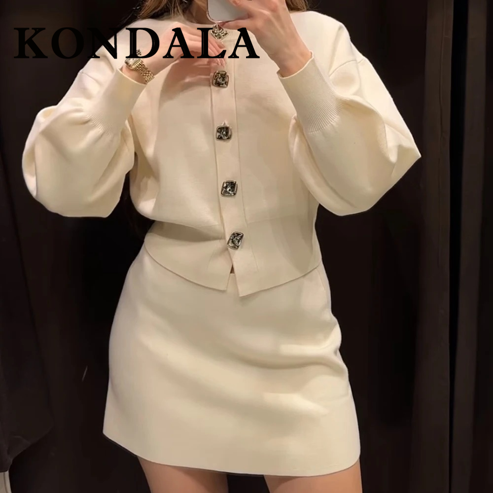 KONDALA Chic Luxurious Elegant - Fashion Street Night ulasan dan harga