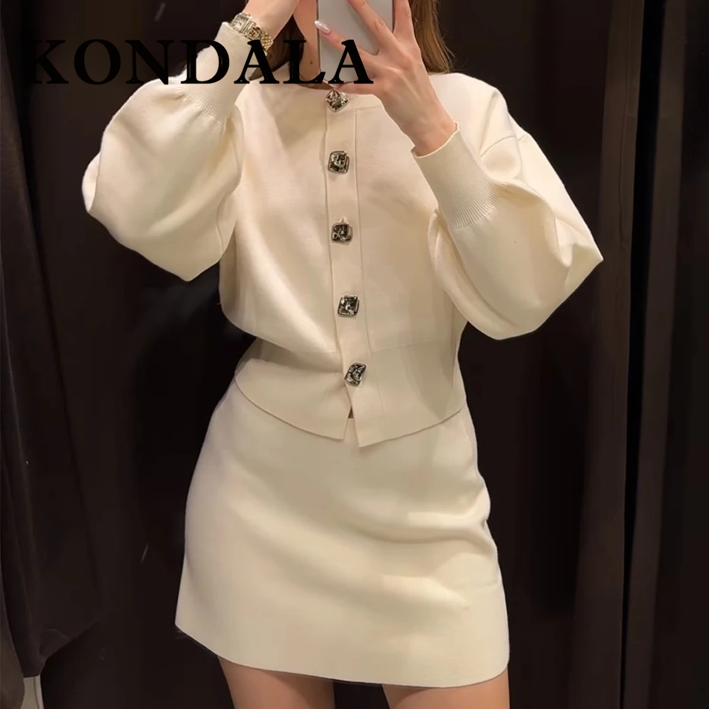 KONDALA Chic Luxurious Elegant - Fashion Street Night ulasan dan harga