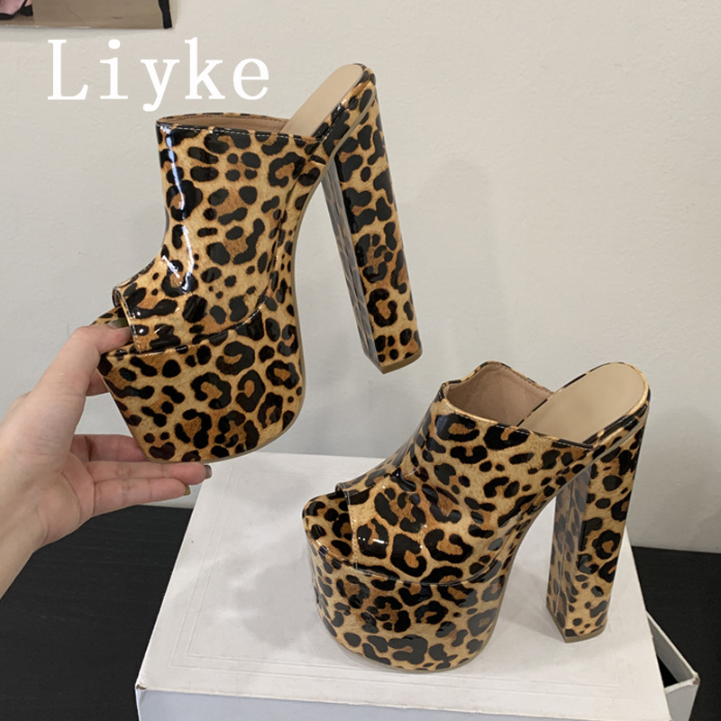 Liyke Runway Fashion 18CM Extr - Fashion Street Night ulasan dan harga